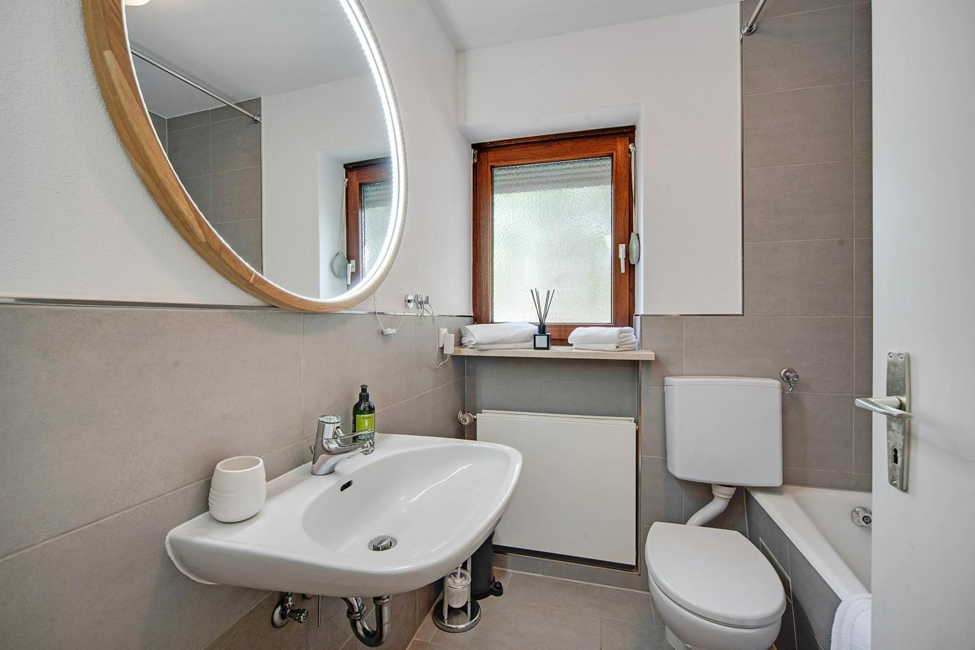 Ferienwohnung Mit Garten Am Chiemsee Prien am Chiemsee Eksteriør billede